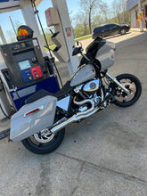 Load image into Gallery viewer, 2023.5-2025 Harley Davidson Touring Side Cover FXR Style
