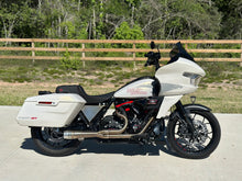 Load image into Gallery viewer, 2023.5-2025 Harley Davidson Touring Side Cover FXR Style