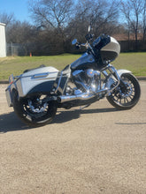 Load image into Gallery viewer, 1997-2008 Harley Davidson Touring Side Cover FXR Style