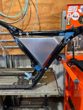 Load image into Gallery viewer, 2009-2023 Harley Davidson Touring Side Cover FXR Style